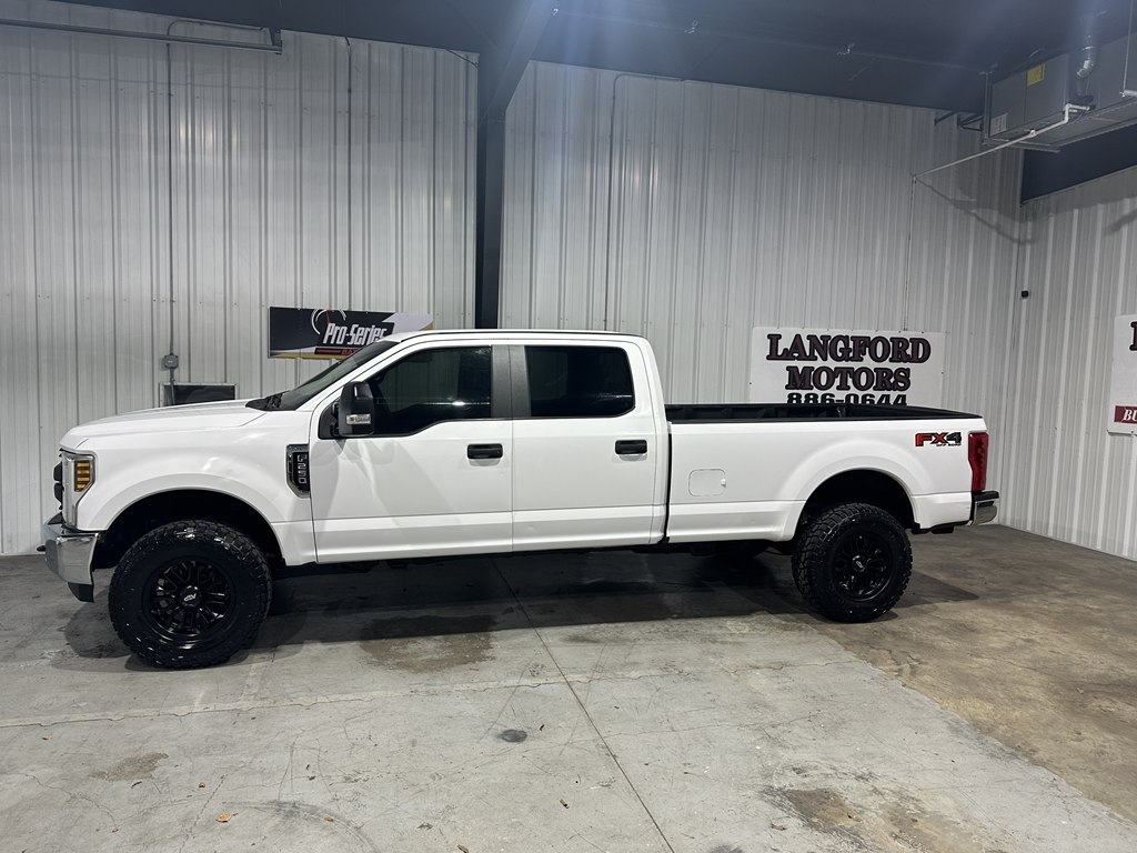 2019 Ford Super Duty F-250 SRW XL 4WD Crew Cab 6.75' Box