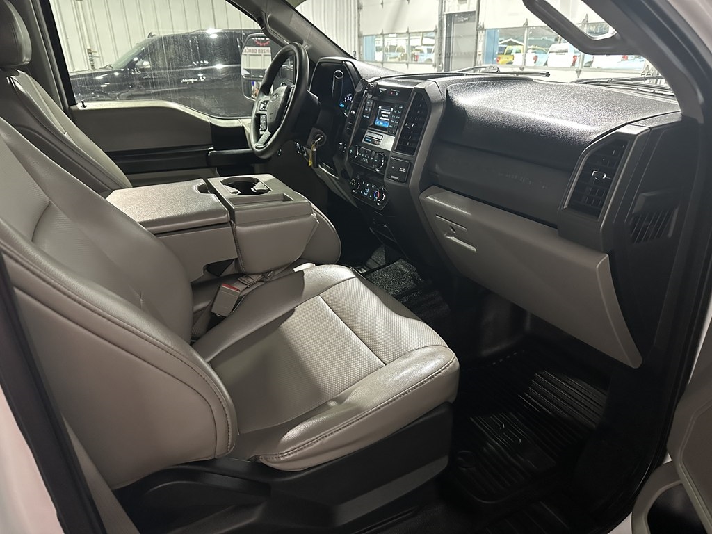 Ford Super Duty F-250 SRW XL 4WD Crew Cab 6.75' Box 2019