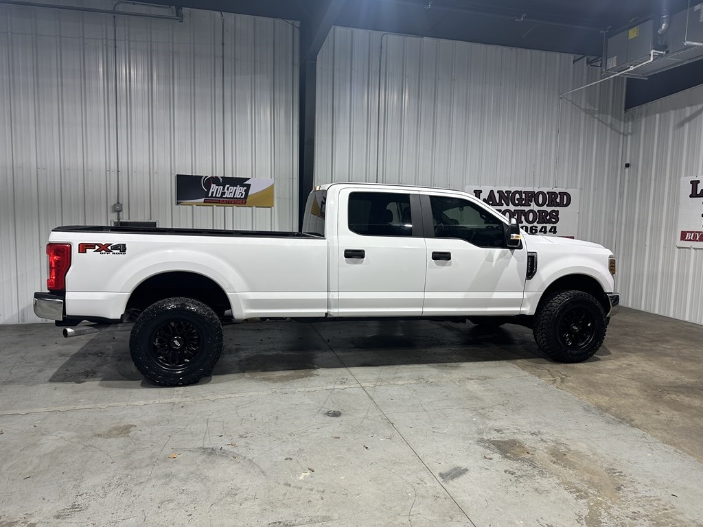 Ford Super Duty F-250 SRW XL 4WD Crew Cab 6.75' Box 2019