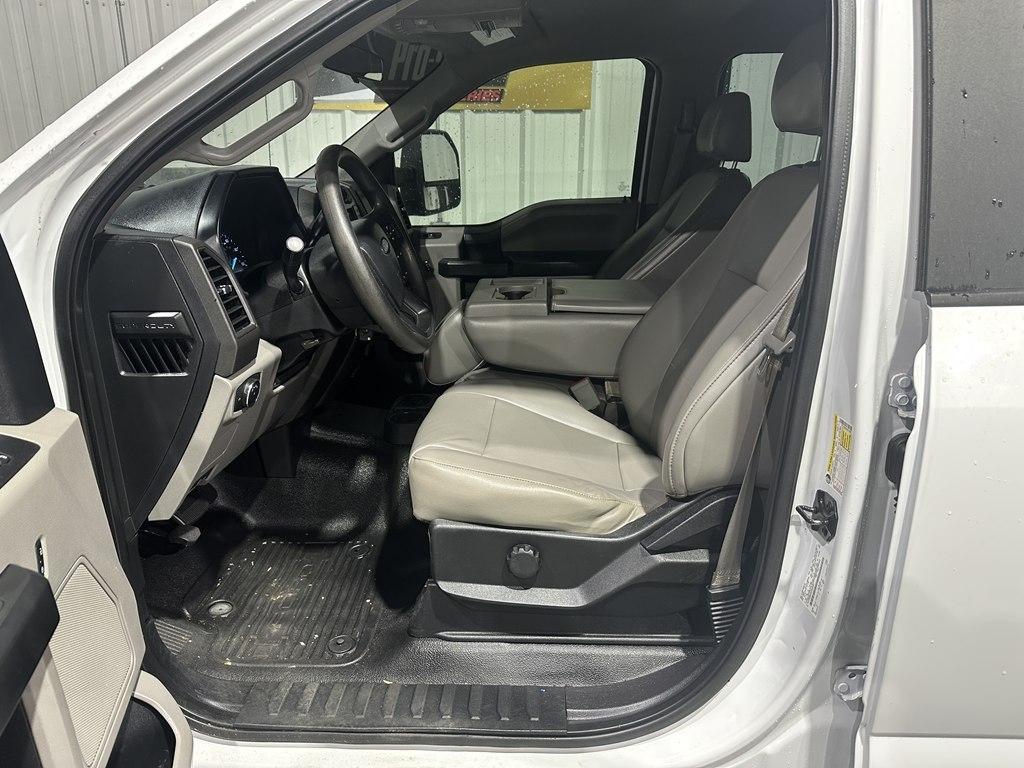 Ford Super Duty F-250 SRW XL 4WD Crew Cab 6.75' Box 2019