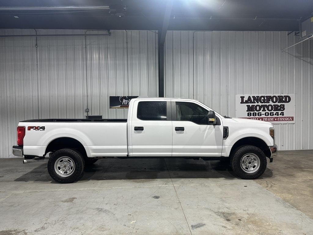 Ford Super Duty F-250 SRW XL 4WD Crew Cab 6.75' Box 2019
