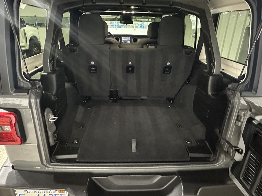 Jeep Wrangler Unlimited Willys 4x4 2021