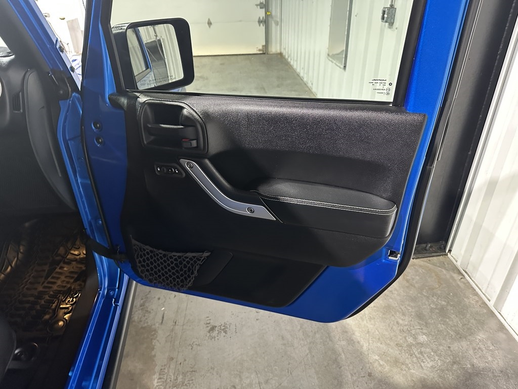 Jeep Wrangler Unlimited 4WD 4dr Freedom Edition *Ltd Avail* 2015