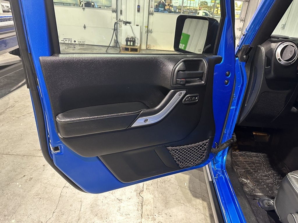 Jeep Wrangler Unlimited 4WD 4dr Freedom Edition *Ltd Avail* 2015