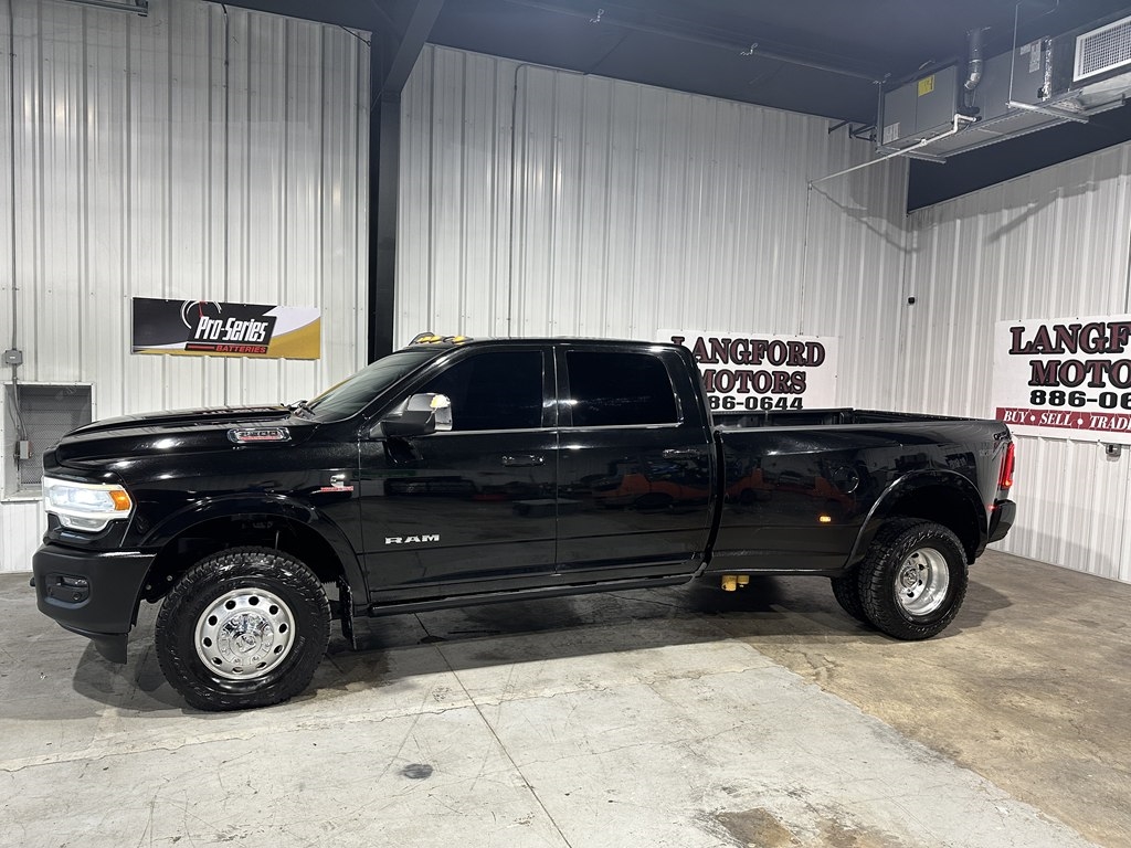 2019 RAM Ram 3500 Pickup Laramie's photo