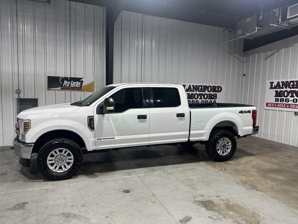 2019 Ford Super Duty F-250 SRW XLT 4WD Crew Cab 6.75' Box