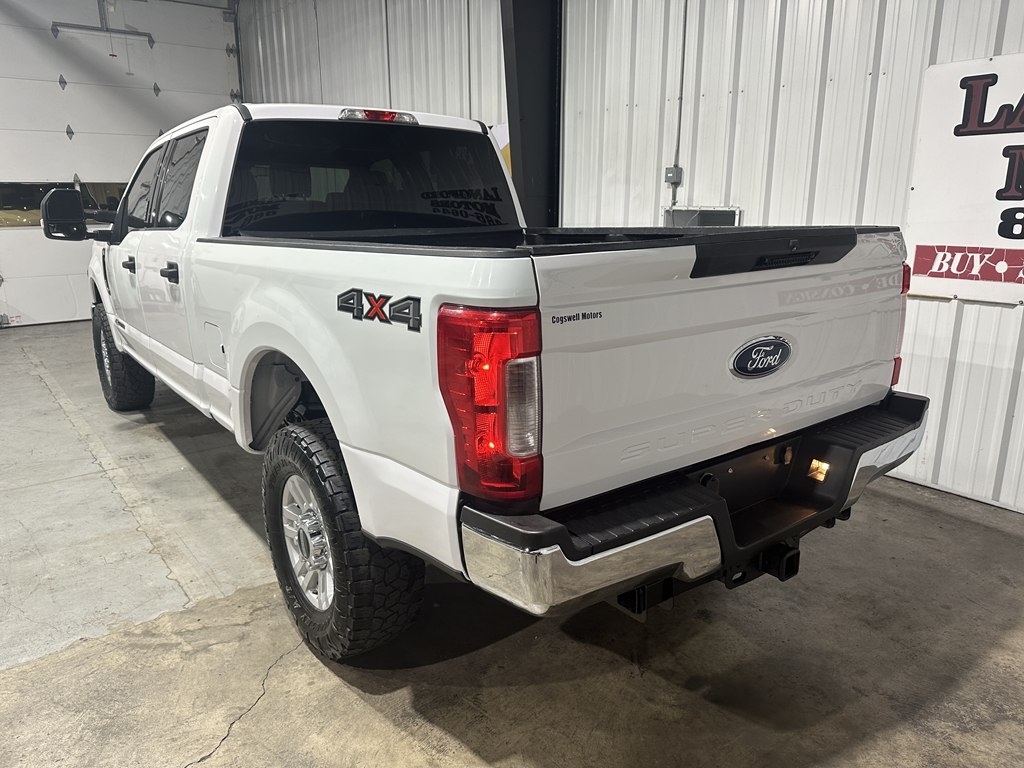 Ford Super Duty F-250 SRW XLT 4WD Crew Cab 6.75' Box 2019