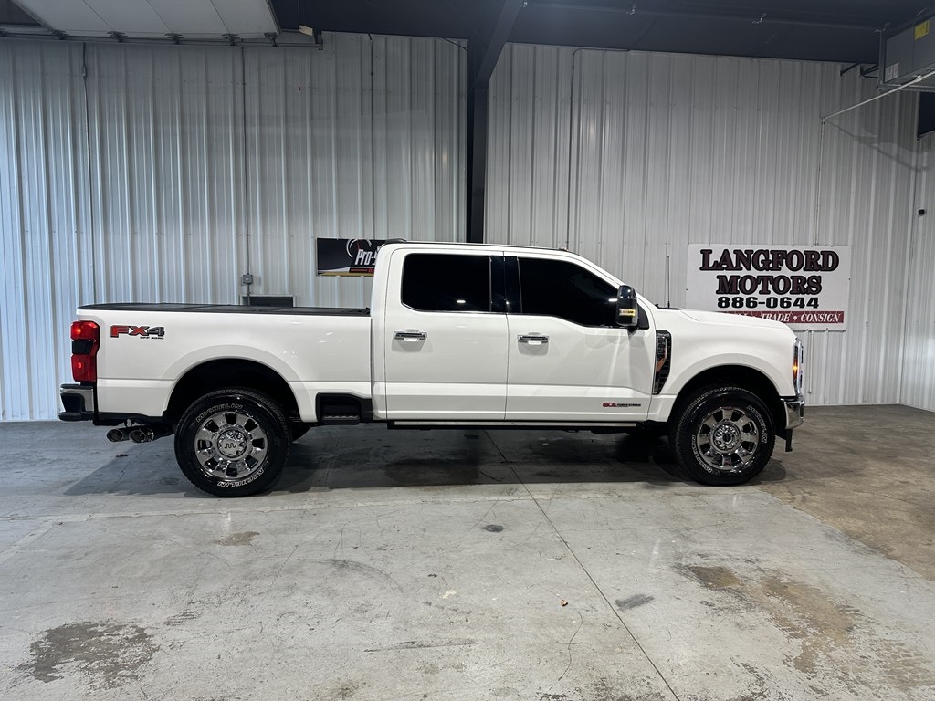 Ford Super Duty F-350 SRW King Ranch 4WD Crew Cab 6.75' Box 2024