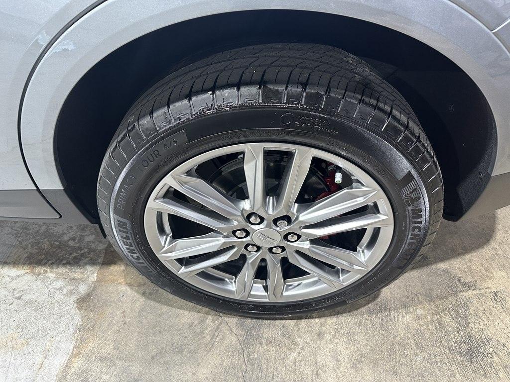 Cadillac XT5 AWD 4dr Sport 2025