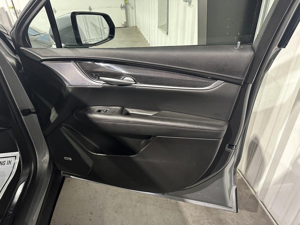 Cadillac XT5 AWD 4dr Sport 2025