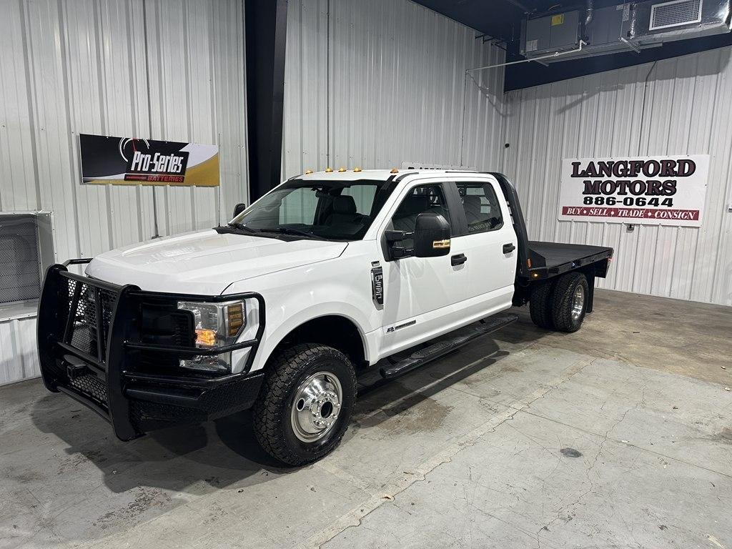2019 Ford Super Duty F-350 DRW XL 4WD Crew Cab 179" WB 60" CA