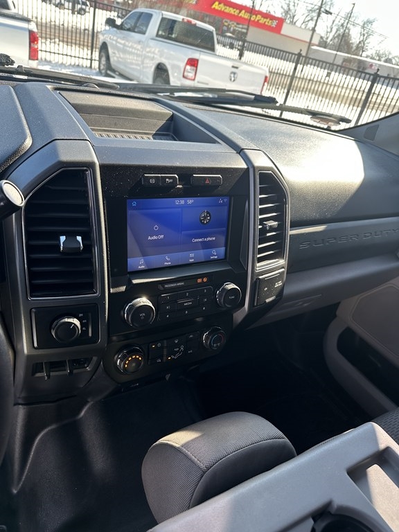 Ford Super Duty F-250 SRW XLT 4WD Crew Cab 6.75' Box 2021