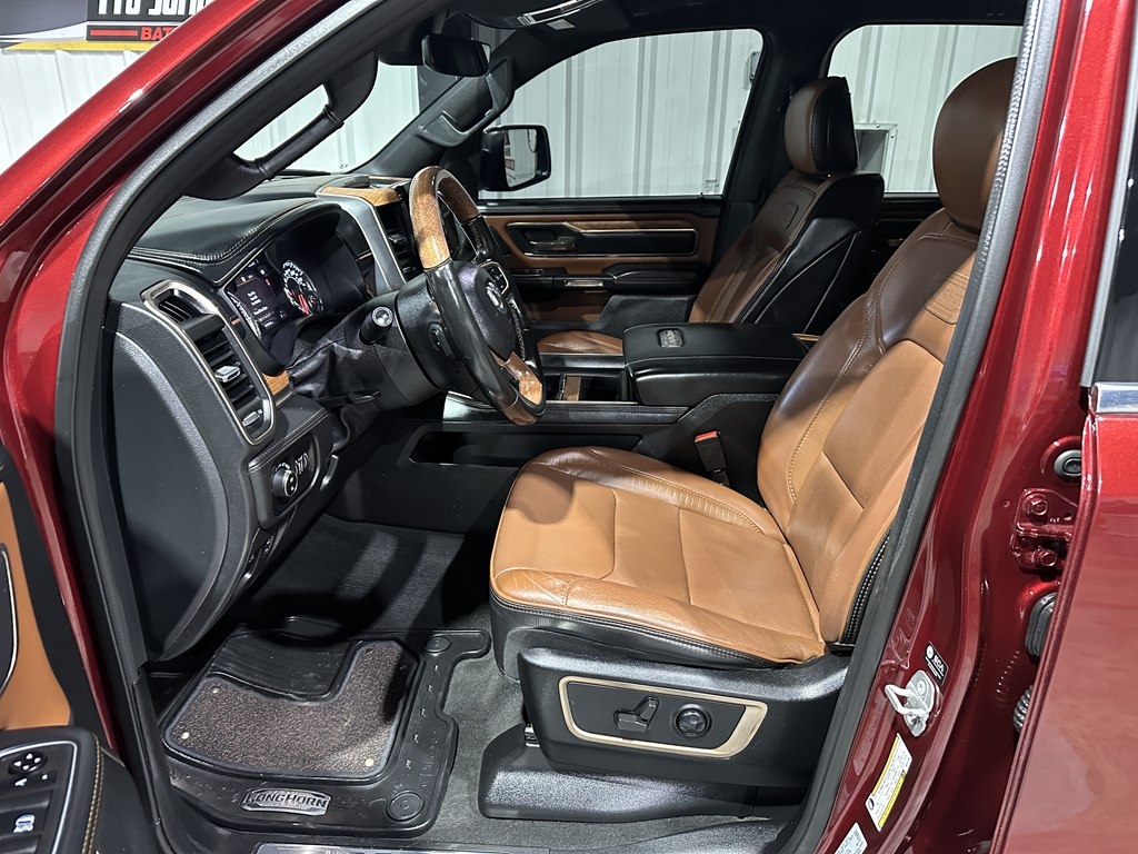 RAM 1500 Longhorn 4x4 Crew Cab 5'7" Box 2022