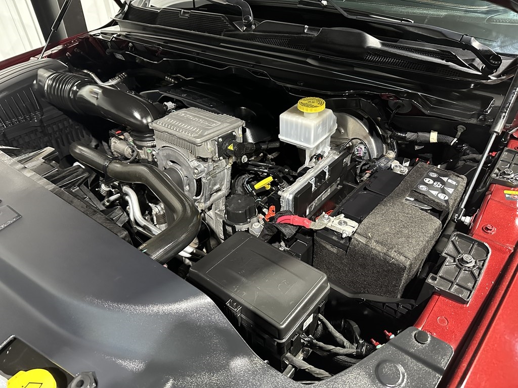 RAM 1500 Longhorn 4x4 Crew Cab 5'7" Box 2022