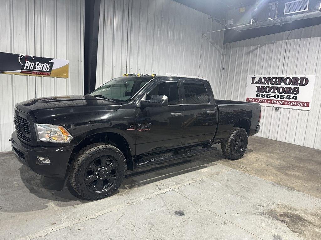 RAM 2500 Tradesman 4x2 Crew Cab 6'4" Box 2018