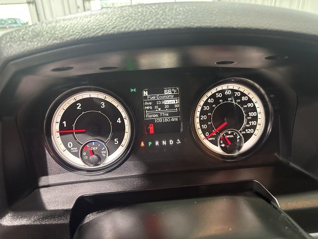 RAM 2500 Tradesman 4x2 Crew Cab 6'4" Box 2018