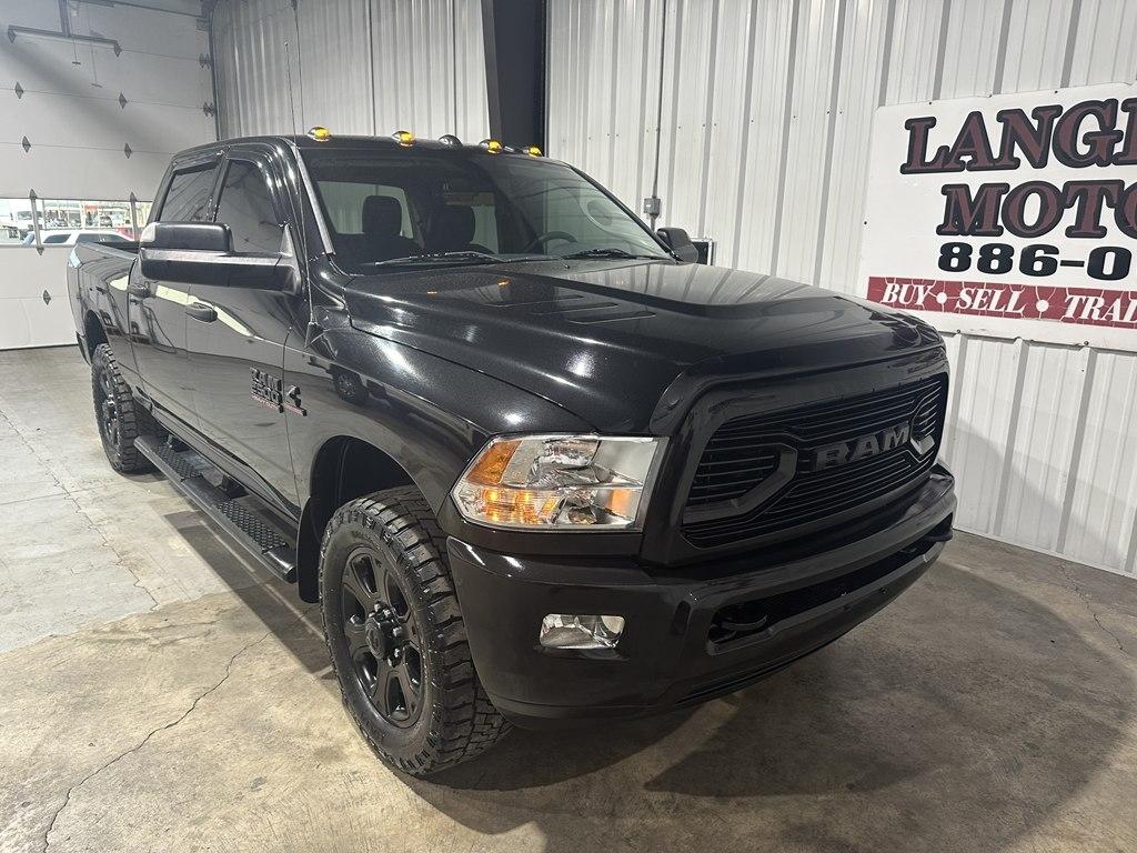 RAM 2500 Tradesman 4x2 Crew Cab 6'4" Box 2018