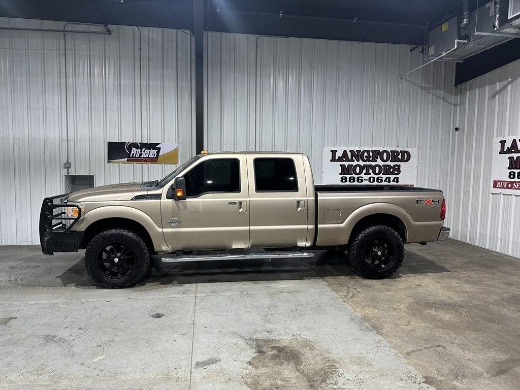 2011 Ford Super Duty F-250 SRW 4WD Crew Cab 156" Lariat