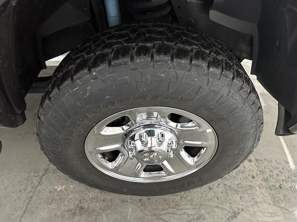 RAM 2500 Tradesman 4x4 Crew Cab 6'4" Box 2018