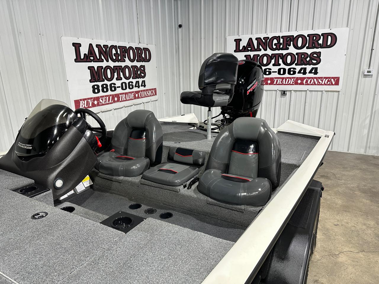 Tracker Pro Team 195 TXW  2023