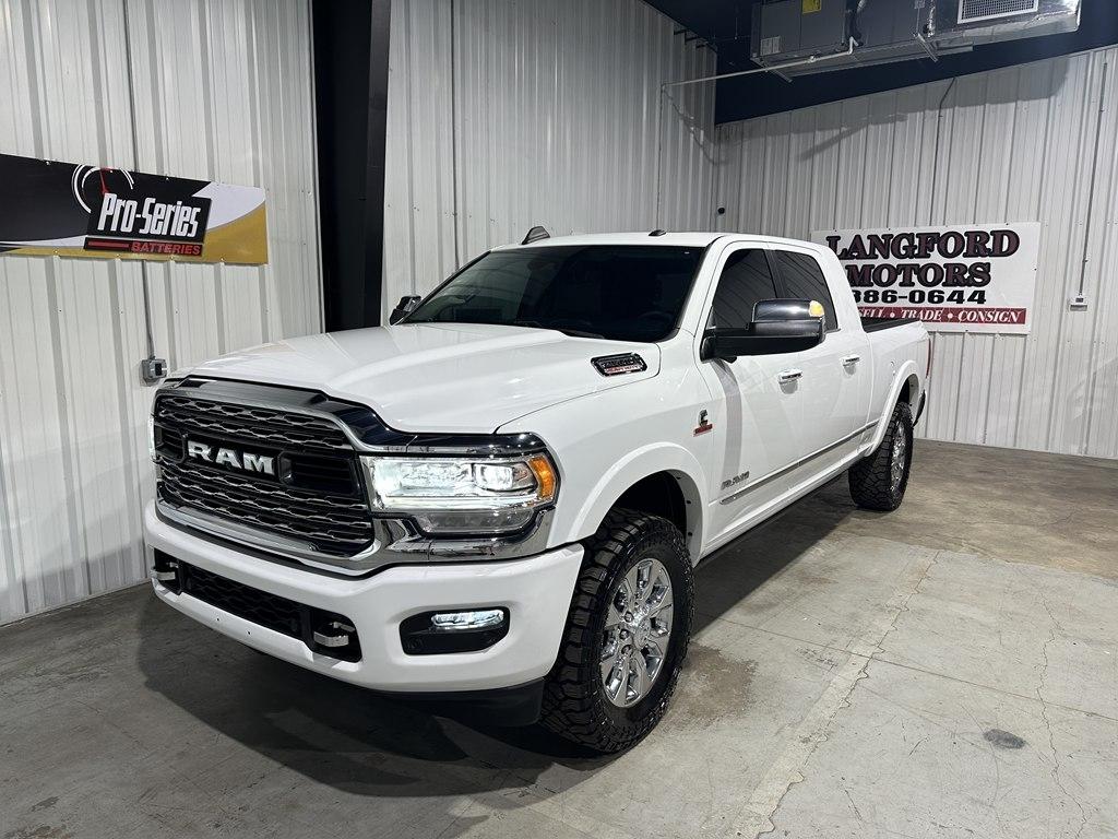 RAM 2500 Limited 4x4 Mega Cab 6'4" Box 2021