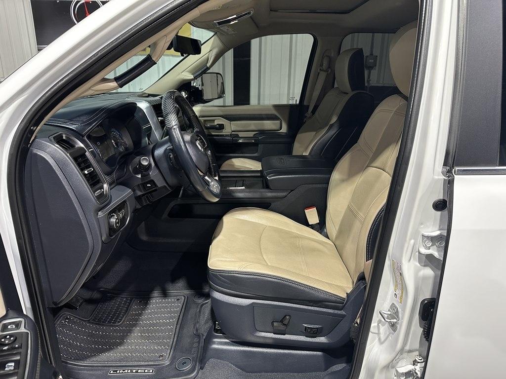 RAM 2500 Limited 4x4 Mega Cab 6'4" Box 2021