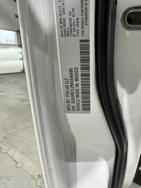 RAM 2500 Limited 4x4 Mega Cab 6'4" Box 2021