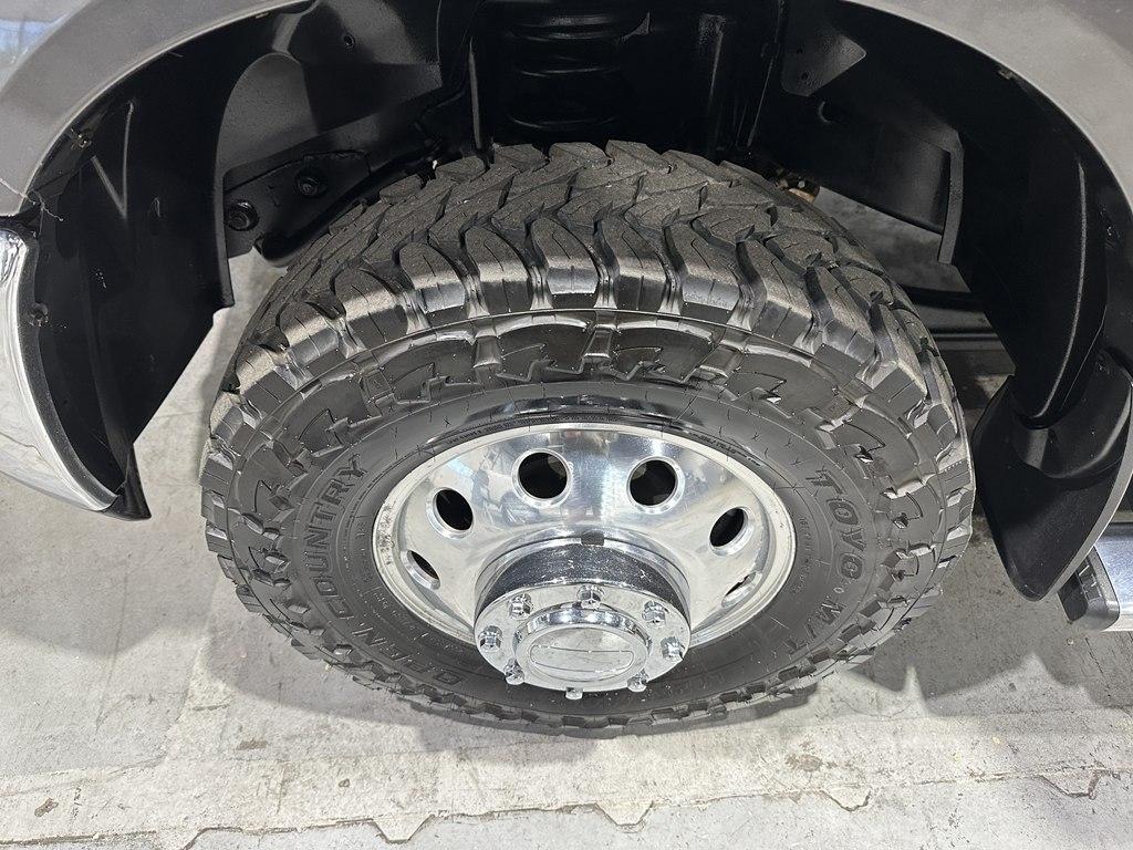 RAM 3500 Laramie 4x4 Crew Cab 8' Box 2018