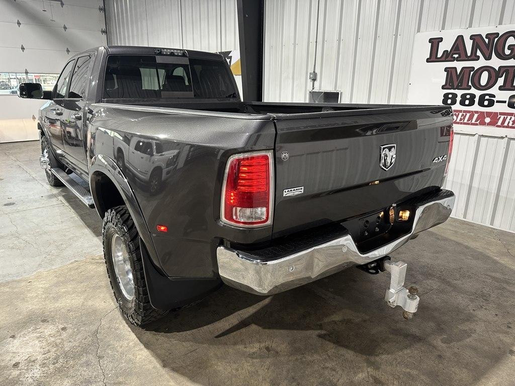 RAM 3500 Laramie 4x4 Crew Cab 8' Box 2018