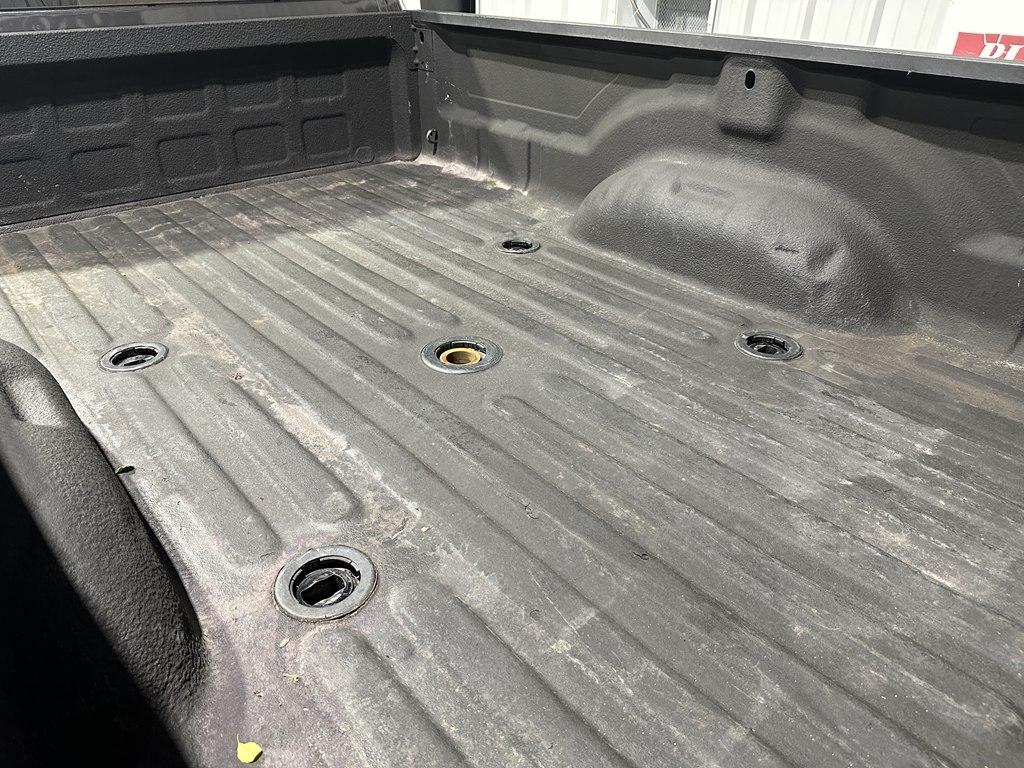 RAM 3500 Laramie 4x4 Crew Cab 8' Box 2018