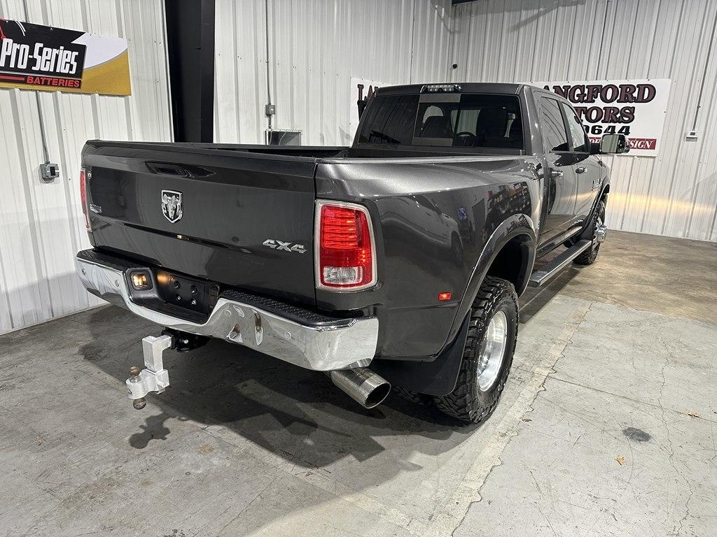 RAM 3500 Laramie 4x4 Crew Cab 8' Box 2018