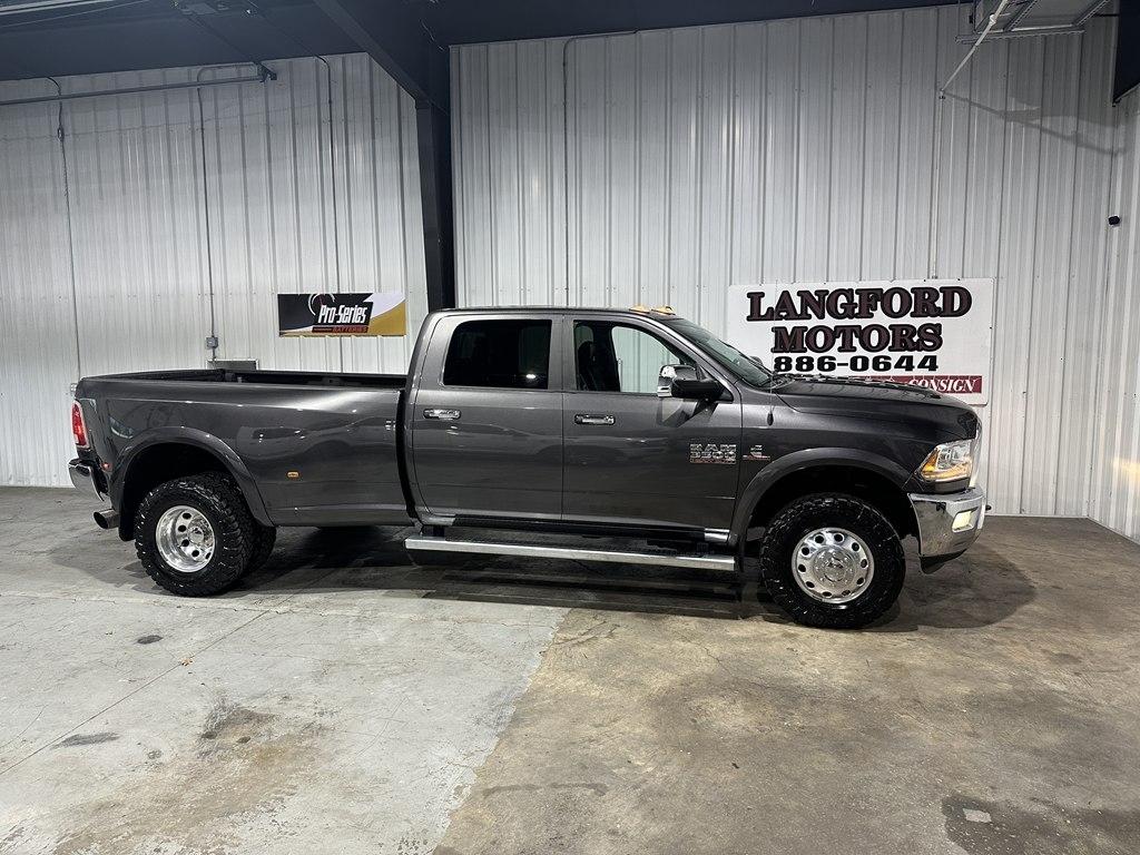 RAM 3500 Laramie 4x4 Crew Cab 8' Box 2018