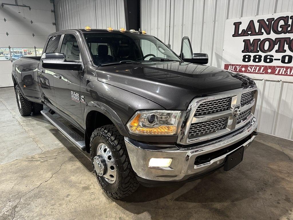 RAM 3500 Laramie 4x4 Crew Cab 8' Box 2018