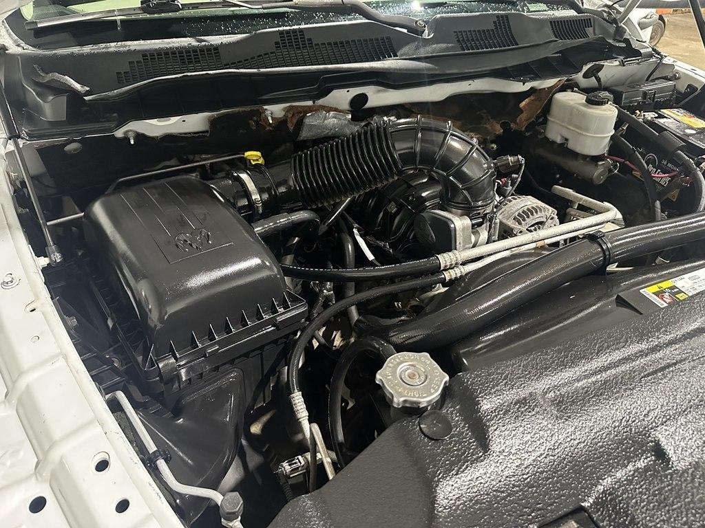 2011 RAM Ram 3500 Chassis Cab ST - Photo 17
