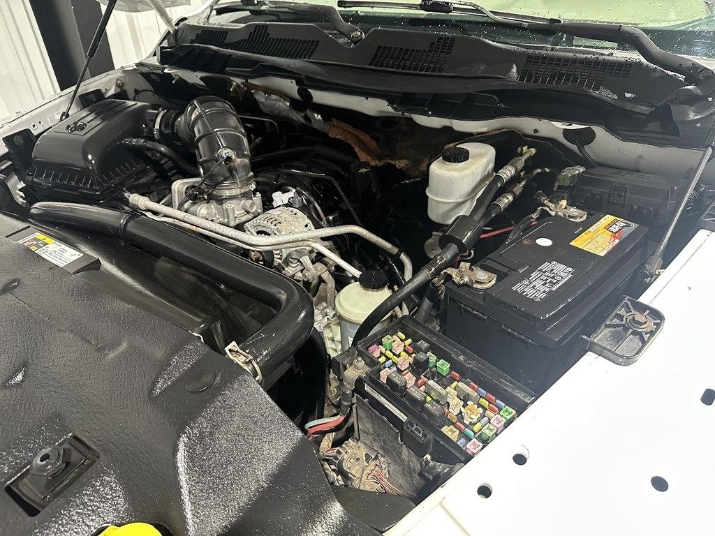 2011 RAM Ram 3500 Chassis Cab ST - Photo 18