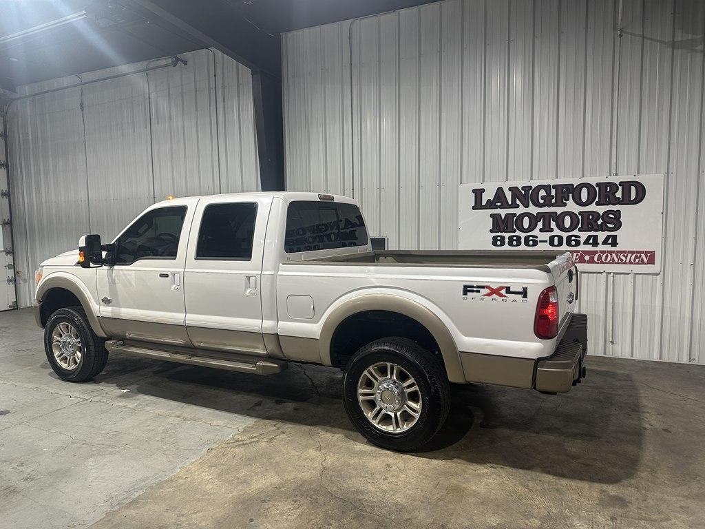 Ford Super Duty F-350 SRW King Ranch 4WD Crew Cab 6.75' Box 2011