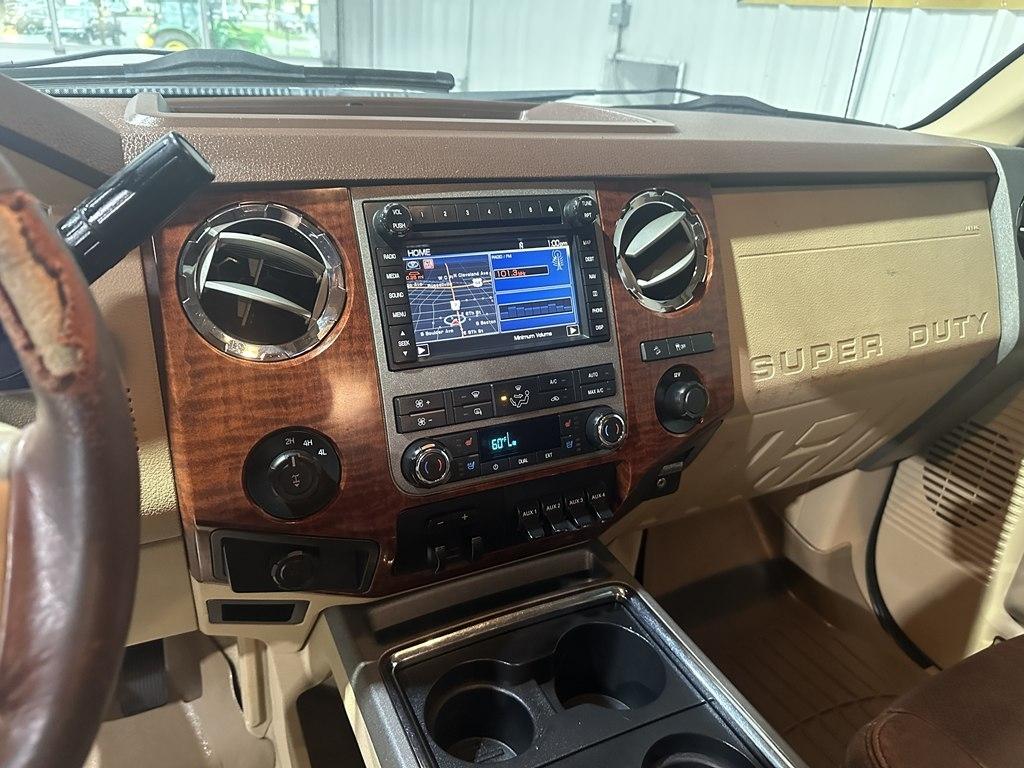 Ford Super Duty F-350 SRW King Ranch 4WD Crew Cab 6.75' Box 2011