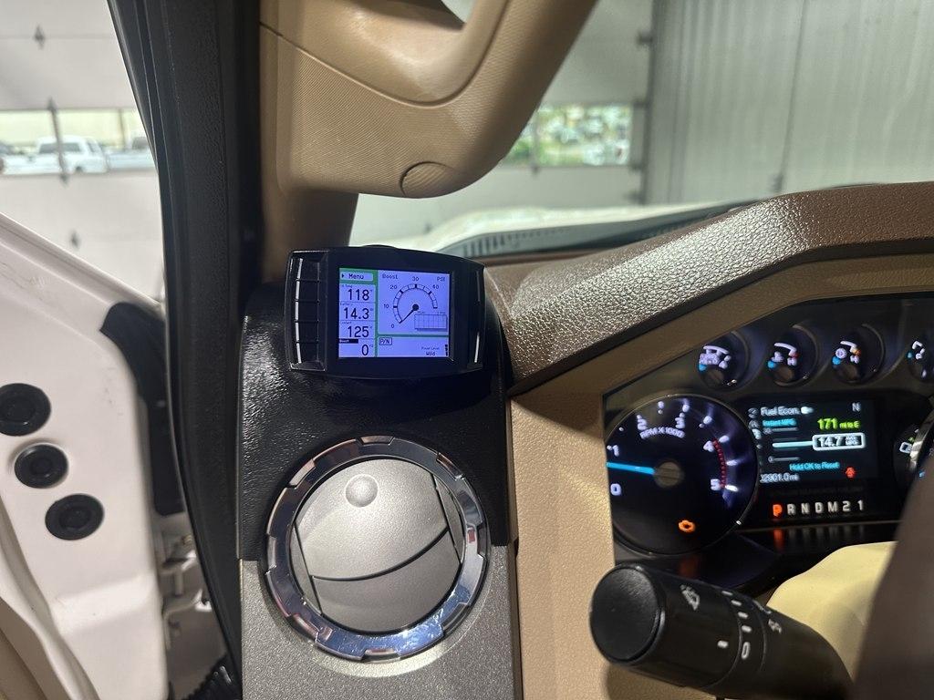 Ford Super Duty F-350 SRW King Ranch 4WD Crew Cab 6.75' Box 2011