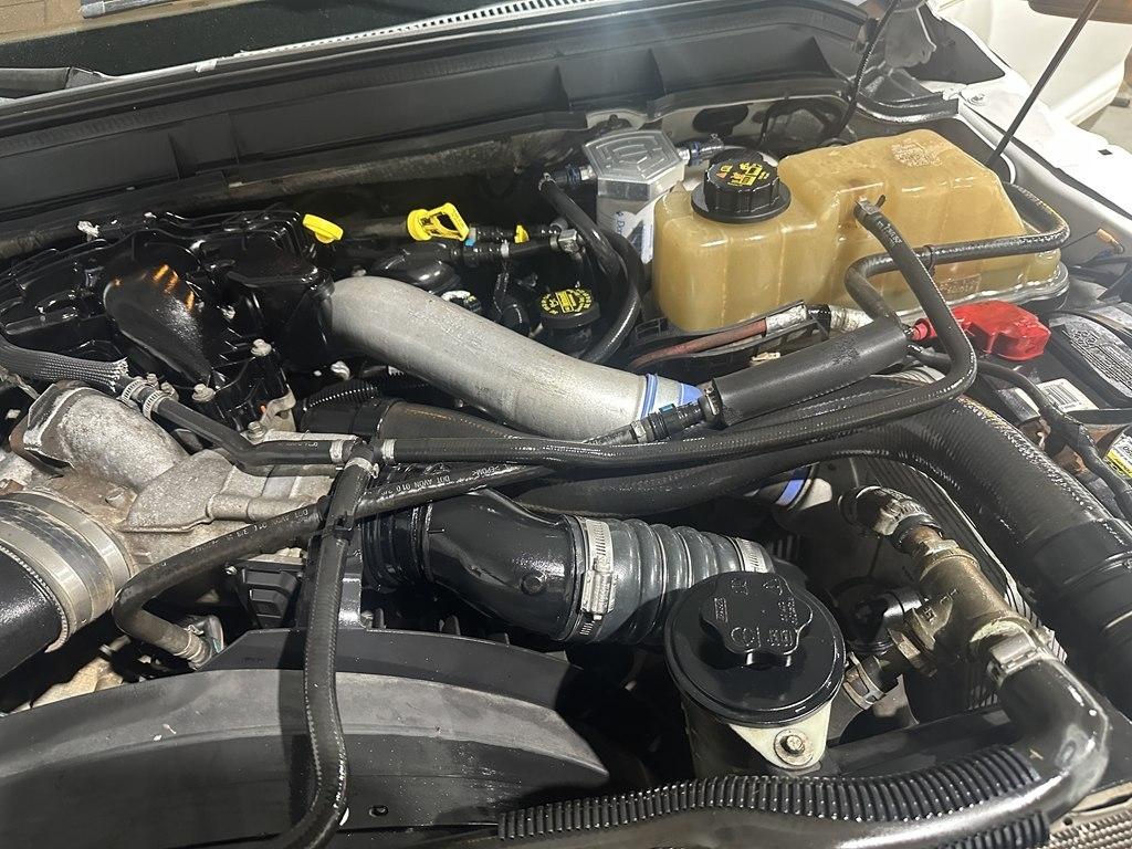 Ford Super Duty F-350 SRW King Ranch 4WD Crew Cab 6.75' Box 2011