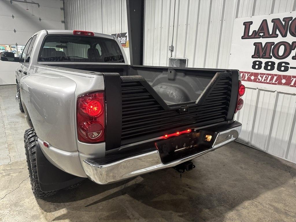 Dodge Ram 3500 4WD Quad Cab 160.5" ST 2008