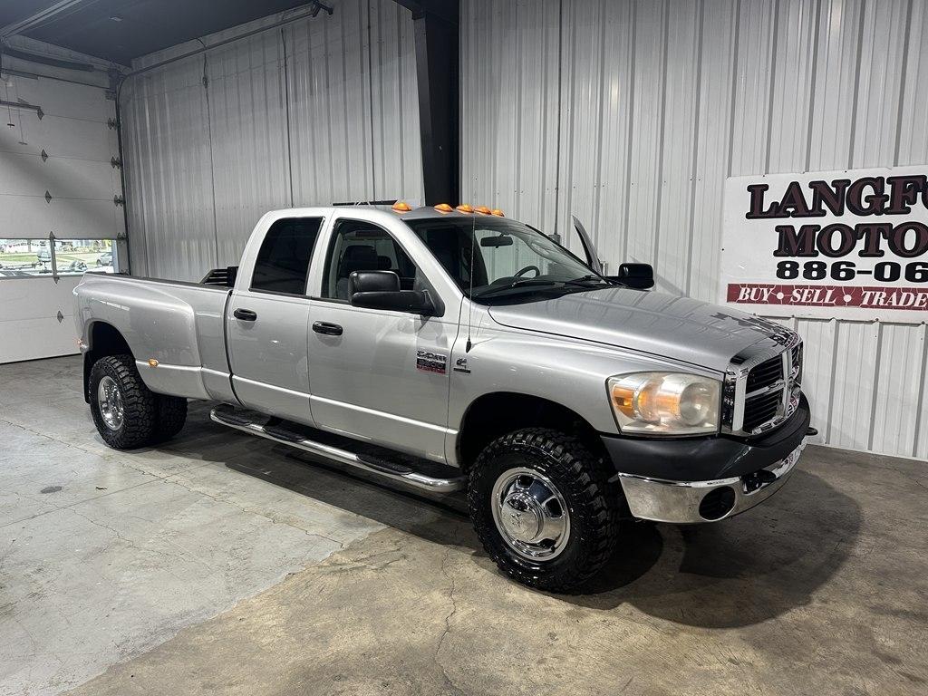 Dodge Ram 3500 4WD Quad Cab 160.5" ST 2008