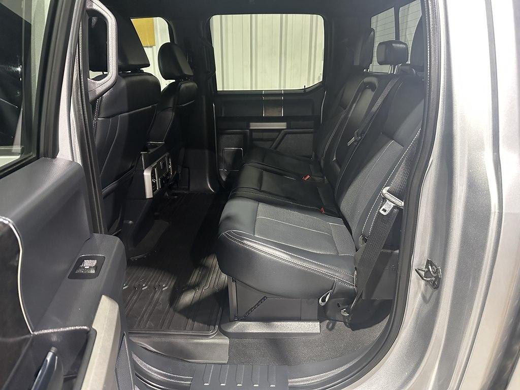 Ford Super Duty F-250 SRW Lariat 4WD Crew Cab 6.75' Box 2022