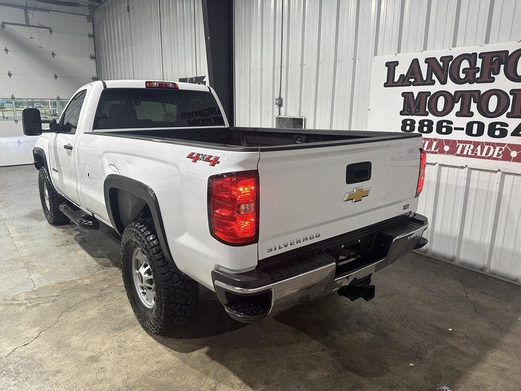 Chevrolet Silverado 2500HD Built After Aug 14 4WD Reg Cab 133.6" Work Truck 2015