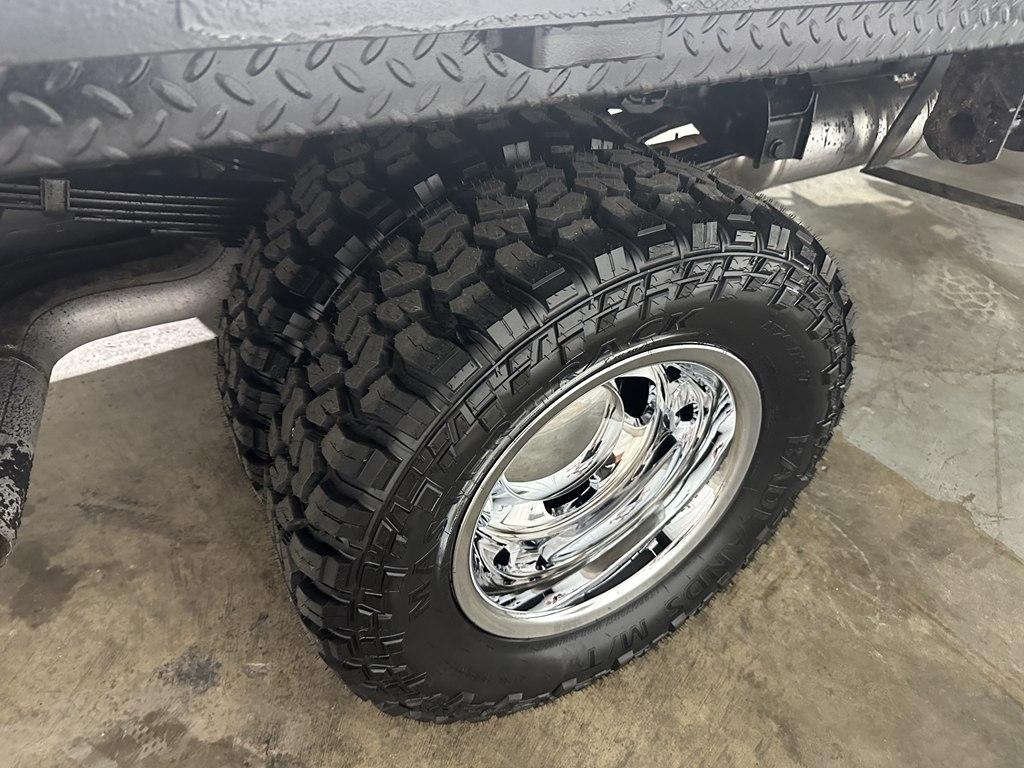 RAM 3500 Chassis Cab Tradesman 2WD Reg Cab 84" CA 167.5" WB 2017