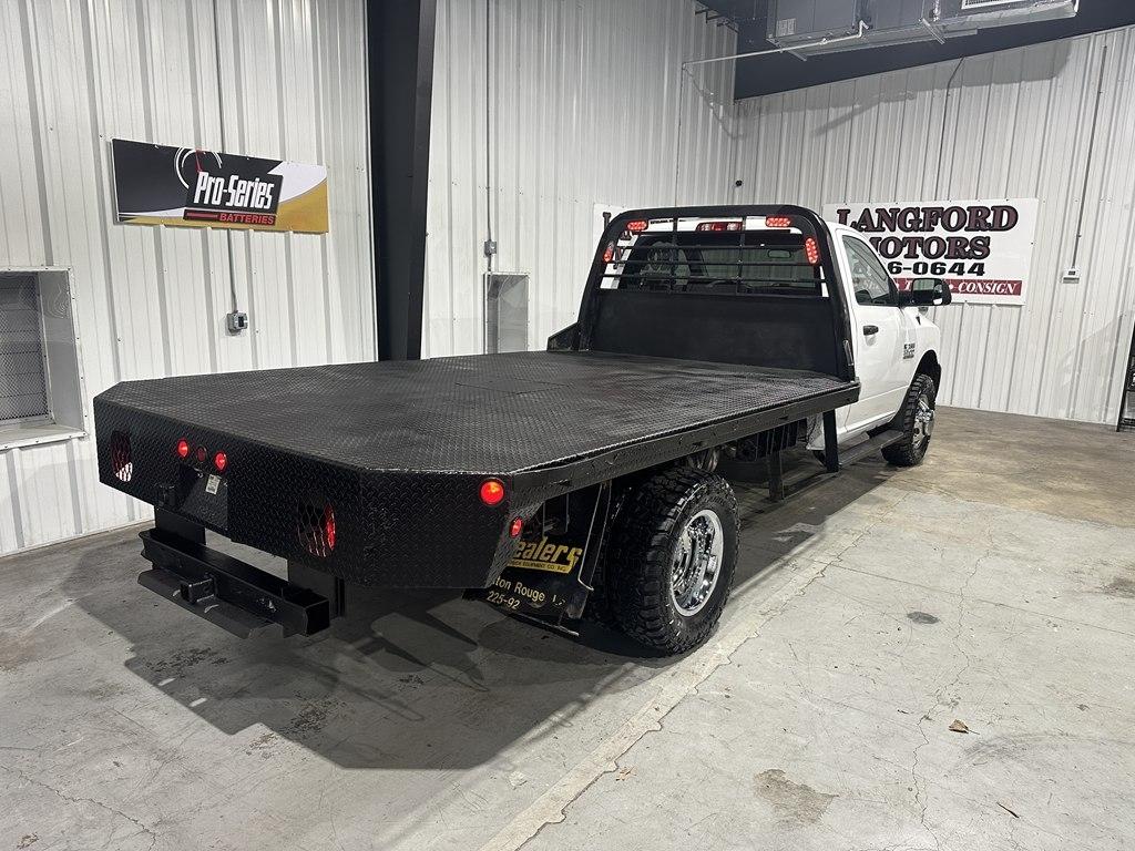 RAM 3500 Chassis Cab Tradesman 2WD Reg Cab 84" CA 167.5" WB 2017