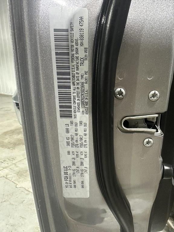 RAM 1500 4WD Crew Cab 140.5" SLT 2019