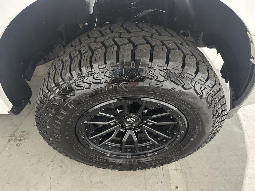 Ford F-150 XL 4WD SuperCrew 5.5' Box 2023