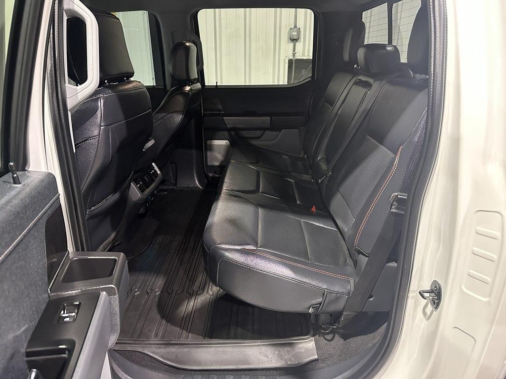 Ford F-150 XL 4WD SuperCrew 5.5' Box 2023