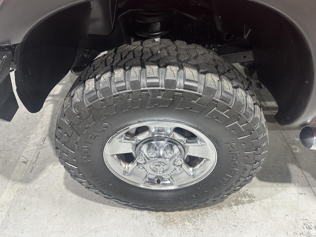Dodge Ram 2500 4dr Quad Cab 140.5 4WD Laramie 2006