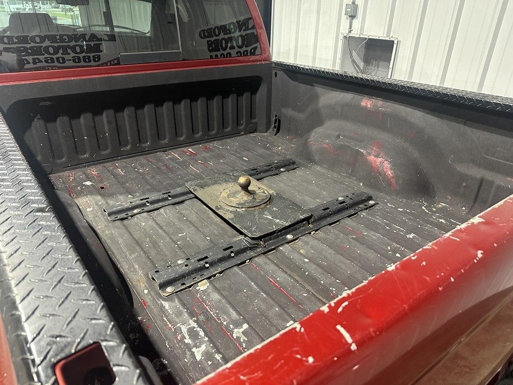 Dodge Ram 2500 4dr Quad Cab 140.5 4WD Laramie 2006